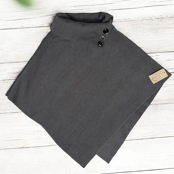 Women’s Wool Made in Italy Grey Turn Down Collar Button Poncho Cape NWT - Picture 6 of 7